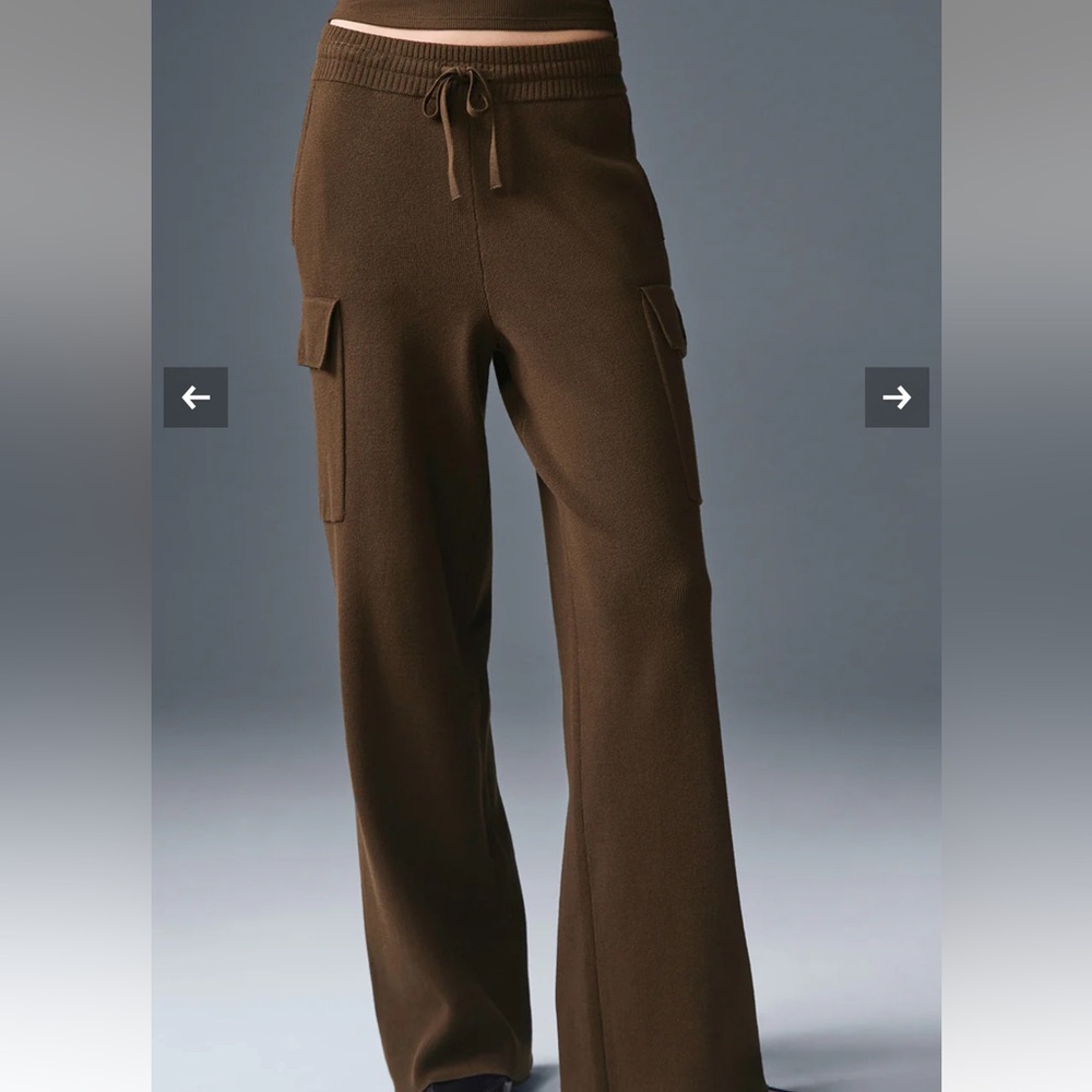 Alo Scholar Knit Cargo Pants